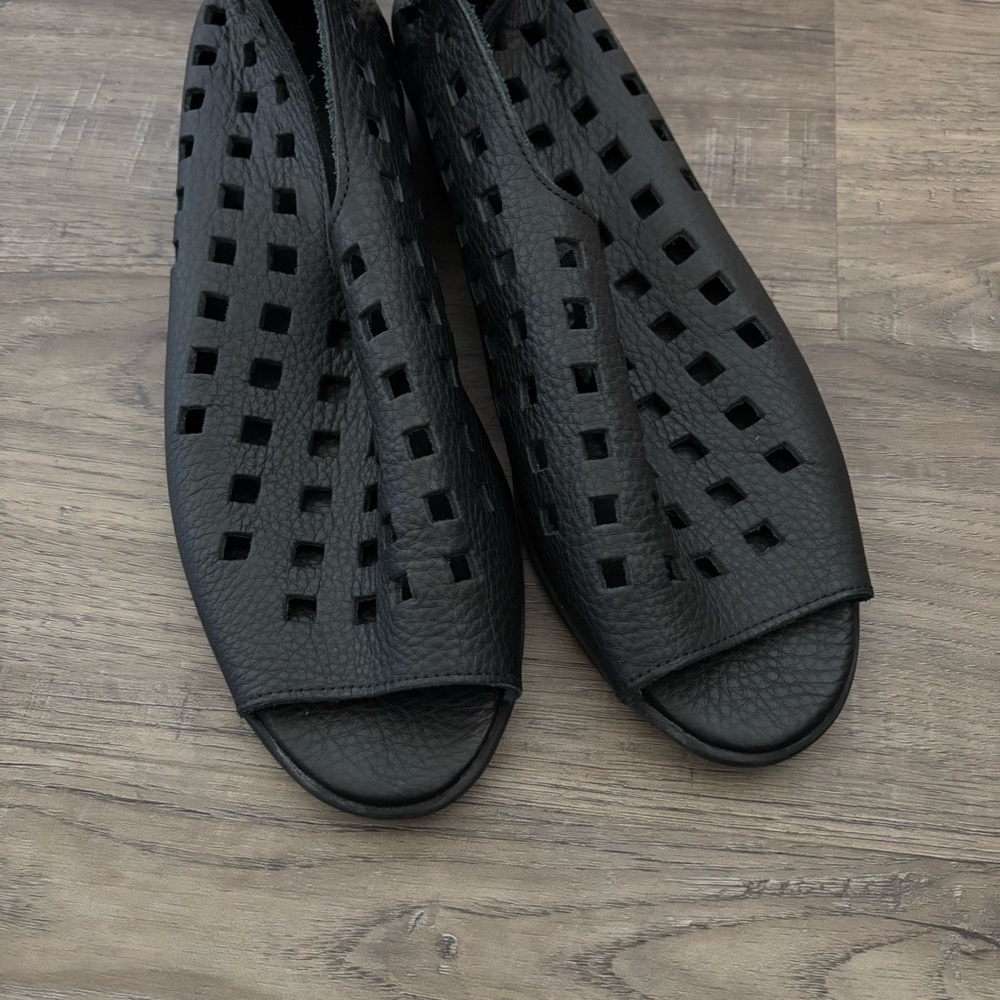Arche Size 40 US 9 Drick Slip On Sandal Flat Black Leather, Price Drop! - Picture 9 of 9